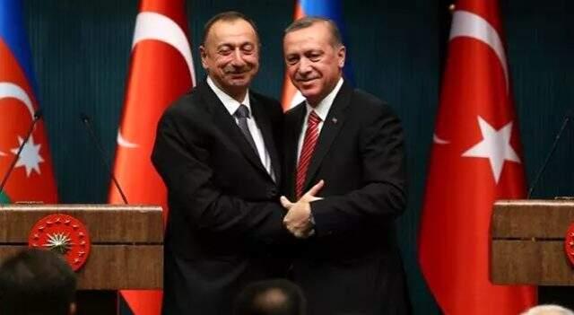 Son Dakika: Ermenistan sivil yerleşim yerine saldırdı, Azerbaycan karşılık verdi: 10 Ermeni askeri öldürüldü Son Dakika: Ermenistan sivil yerleşim yerine saldırdı, Azerbaycan karşılık verdi: 10 Ermeni askeri öldürüldü