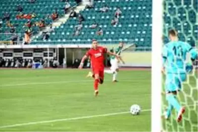 Süper Lig: Konyaspor: 0 Beşiktaş: 0 (Maç devam ediyor) Süper Lig: Konyaspor: 0 Beşiktaş: 0 (Maç devam ediyor)