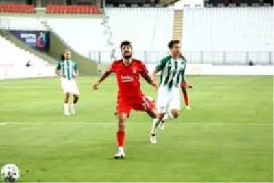 Süper Lig: Konyaspor: 1 Beşiktaş: 0 (İlk yarı) Süper Lig: Konyaspor: 1 Beşiktaş: 0 (İlk yarı)