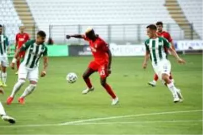 Süper Lig: Konyaspor: 1 Beşiktaş: 0 (İlk yarı) Süper Lig: Konyaspor: 1 Beşiktaş: 0 (İlk yarı)
