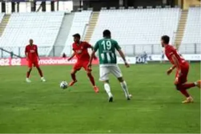 Süper Lig: Konyaspor: 1 Beşiktaş: 0 (İlk yarı) Süper Lig: Konyaspor: 1 Beşiktaş: 0 (İlk yarı)