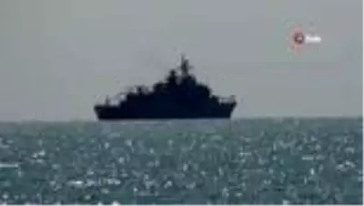 TCG Oruçreis ve TCG Giresun Fırkateynleri Taşucu açıklarına demirledi TCG Oruçreis ve TCG Giresun Fırkateynleri Taşucu açıklarına demirledi