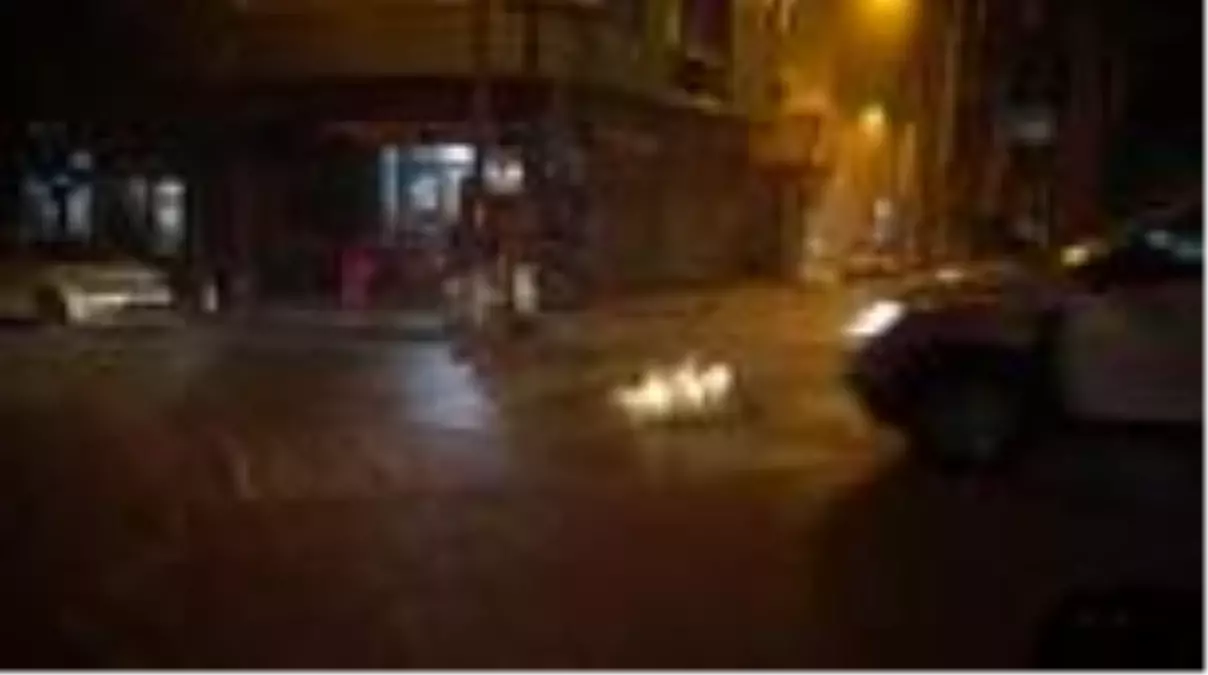 Tekirdağ'da sağanak nedeniyle bazı iş yerlerini su bastı