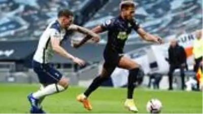 Tottenham, 90+7'de yediği golle Newcastle ile 1-1 berabere kaldı Tottenham, 90+7'de yediği golle Newcastle ile 1-1 berabere kaldı