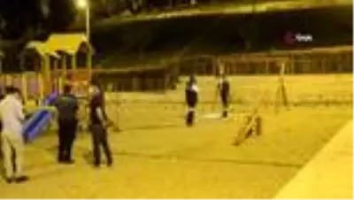 Arnavutköy'de çocuk parkında silahlı saldırı: 1 yaralı Arnavutköy'de çocuk parkında silahlı saldırı: 1 yaralı