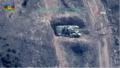 Azerbaycan ordusu, Ermenistan ordusuna ait 2 tankı daha vurdu Azerbaycan ordusu, Ermenistan ordusuna ait 2 tankı daha vurdu