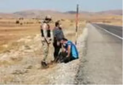 Beyaz eşya yüklü kamyonet takla attı: 1 ölü, 1 yaralı Beyaz eşya yüklü kamyonet takla attı: 1 ölü, 1 yaralı