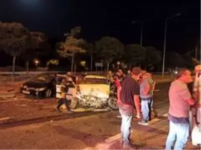 Bilecik'te feci kaza: 1 ölü, 3 yaralı Bilecik'te feci kaza: 1 ölü, 3 yaralı