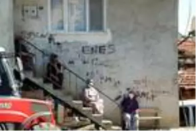 Bir kişinin 8 kişiye koronavirüs bulaştırdığı köyün muhtarın isyan etti Bir kişinin 8 kişiye koronavirüs bulaştırdığı köyün muhtarın isyan etti