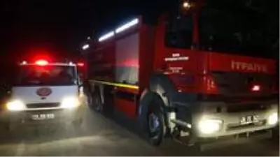 Son dakika haber! Bursa'da soğuk hava deposundaki yangın söndürüldü Son dakika haber! Bursa'da soğuk hava deposundaki yangın söndürüldü