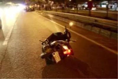 Bursa'daki motosiklet kazasında yaşlı çifti ölüm ayırdı Bursa'daki motosiklet kazasında yaşlı çifti ölüm ayırdı