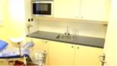 Büyükelçi eşinin öncülüğünde Kırgız kadınlara mamografi cihazı desteği Büyükelçi eşinin öncülüğünde Kırgız kadınlara mamografi cihazı desteği