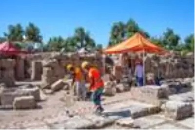 'Dara Antik Kenti 3 yıl içinde UNESCO Listesi'ne girecek' 'Dara Antik Kenti 3 yıl içinde UNESCO Listesi'ne girecek'