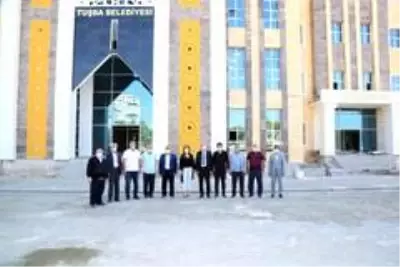 Edremitli muhtarlardan Tuşba Belediyesinin mega projelerine ziyaret Edremitli muhtarlardan Tuşba Belediyesinin mega projelerine ziyaret