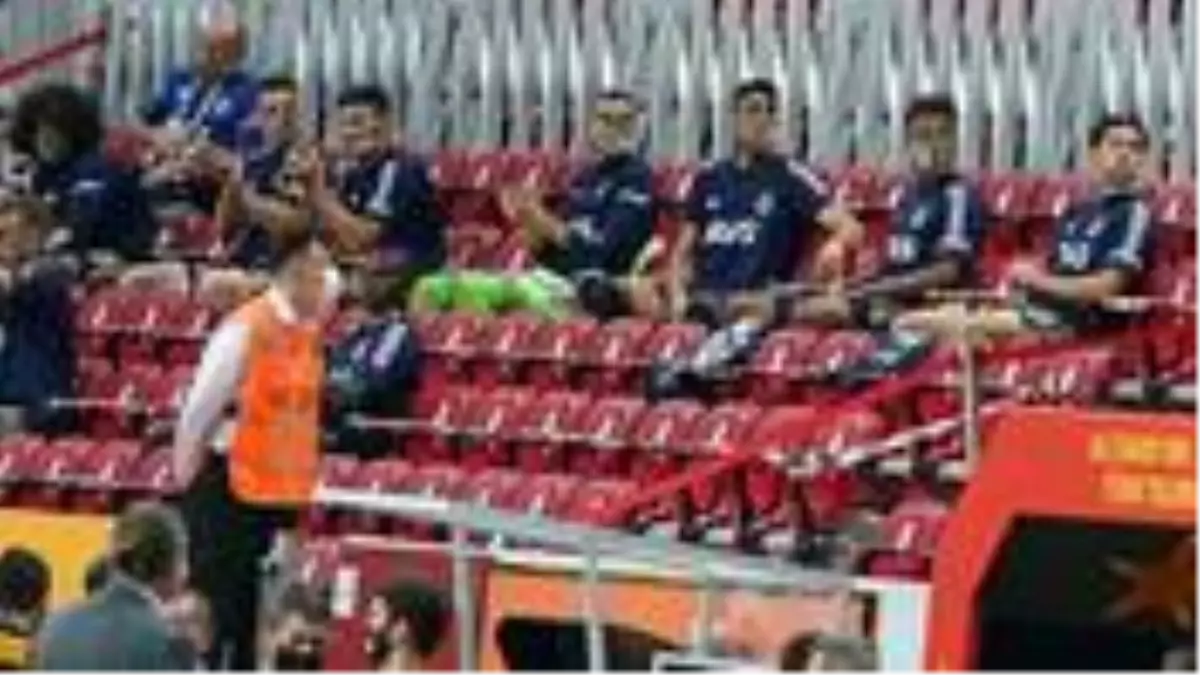 Fenerbahçe'de derbi sonrası 5 isimle daha yollar ayrılacak