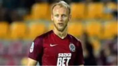 Galatasaray'ın gündemindeki Semih Kaya, Yeni Malatyaspor ile görüşüyor Galatasaray'ın gündemindeki Semih Kaya, Yeni Malatyaspor ile görüşüyor