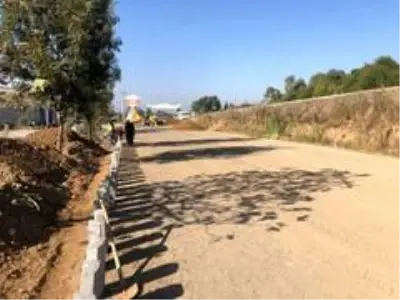 Hendek Küçük Sanayi sitesinde, alt ve üst yapı çalışmalarının başladı Hendek Küçük Sanayi sitesinde, alt ve üst yapı çalışmalarının başladı