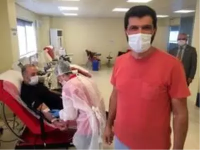 İkinci kez plazma verdi, maske takmayanları uyardı İkinci kez plazma verdi, maske takmayanları uyardı