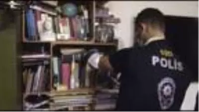 'İsimizler Hareketi' adliyeye sevk edildi 'İsimizler Hareketi' adliyeye sevk edildi