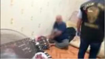 Son dakika haberleri | İstanbul'da, Suriyeli çocukları zorla dilendiren çete çökertildi: 24 şüpheli yakalandı, 68 çocuk... Son dakika haberleri | İstanbul'da, Suriyeli çocukları zorla dilendiren çete çökertildi: 24 şüpheli yakalandı, 68 çocuk...