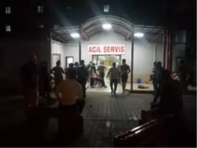 Genç kadın, 'Seni boşayacağım başkasıyla olacağım' deyince kocası tarafından bıçaklandı Genç kadın, 'Seni boşayacağım başkasıyla olacağım' deyince kocası tarafından bıçaklandı