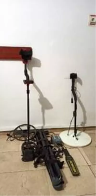 Jandarmanın yol kontrolünde tarihi eser ele geçirildi Jandarmanın yol kontrolünde tarihi eser ele geçirildi
