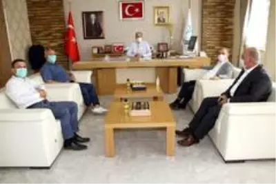 Kanaat önderleri Kaymakam Türkmen ile bir araya geldi Kanaat önderleri Kaymakam Türkmen ile bir araya geldi