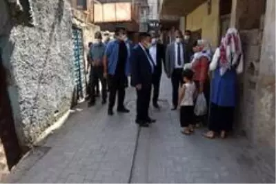 Karantinadan çıkan Başkan Beyoğlu Bağlar'da vatandaşlarla buluştu Karantinadan çıkan Başkan Beyoğlu Bağlar'da vatandaşlarla buluştu