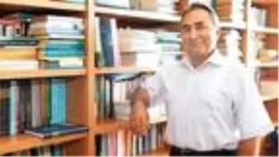 Koronavirüsten ölen Prof. Dr. Onat, memleketinde toprağa verildi Koronavirüsten ölen Prof. Dr. Onat, memleketinde toprağa verildi