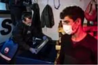 MARMARA'DA SIKI DENETİM... BALIKLARIN BOYU, IŞIKLA AVCILIK, RUHSATLAR TEK TEK KONTROL EDİLDİ MARMARA'DA SIKI DENETİM... BALIKLARIN BOYU, IŞIKLA AVCILIK, RUHSATLAR TEK TEK KONTROL EDİLDİ