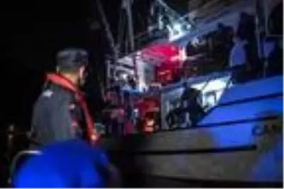 MARMARA'DA SIKI DENETİM... BALIKLARIN BOYU, IŞIKLA AVCILIK, RUHSATLAR TEK TEK KONTROL EDİLDİ MARMARA'DA SIKI DENETİM... BALIKLARIN BOYU, IŞIKLA AVCILIK, RUHSATLAR TEK TEK KONTROL EDİLDİ