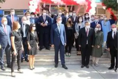 Milli Eğitim Bakanı Ziya Selçuk: 'Bizim görevimiz okulları açmak'