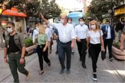 Muharrem İnce üniversite okuduğu Balıkesir'i ziyaret etti Muharrem İnce üniversite okuduğu Balıkesir'i ziyaret etti