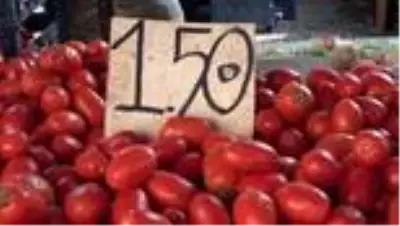 Pazarın son yazlık meyve ve sebzeleri Pazarın son yazlık meyve ve sebzeleri