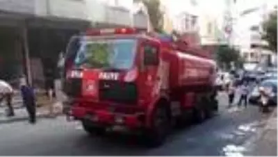 Son dakika! Şişli'de yaşanan patlama kamerada Son dakika! Şişli'de yaşanan patlama kamerada