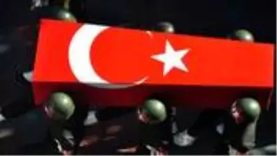 Son Dakika: Pençe Harekatı bölgesinde bir askerimiz şehit oldu Son Dakika: Pençe Harekatı bölgesinde bir askerimiz şehit oldu