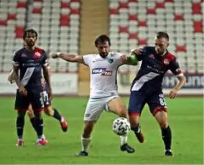 Süper Lig: Antalyaspor: 0 Denizlispor: 0 (İlk yarı) Süper Lig: Antalyaspor: 0 Denizlispor: 0 (İlk yarı)