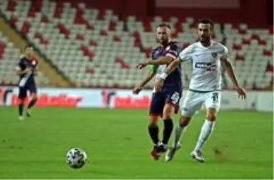 Süper Lig: Antalyaspor: 0 Denizlispor: 0 (İlk yarı) Süper Lig: Antalyaspor: 0 Denizlispor: 0 (İlk yarı)
