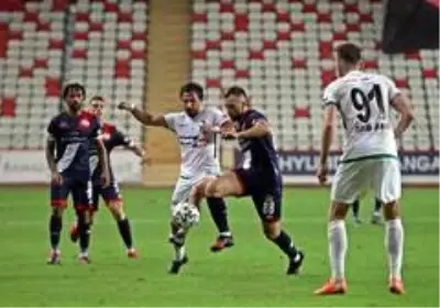 Süper Lig: Antalyaspor: 0 Denizlispor: 0 (İlk yarı) Süper Lig: Antalyaspor: 0 Denizlispor: 0 (İlk yarı)