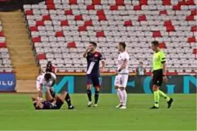 Süper Lig: Antalyaspor: 0 Denizlispor: 0 (Maç devam ediyor) Süper Lig: Antalyaspor: 0 Denizlispor: 0 (Maç devam ediyor)