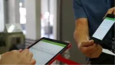 Testi pozitif çıkan vatandaş belediyeye girişte yakalandı Testi pozitif çıkan vatandaş belediyeye girişte yakalandı