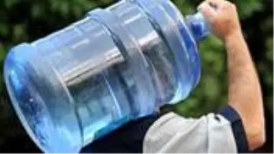 Yargıtay, çiğnenmiş sakız çıkan damacana suyunu tazminat gerekçesi saymadı Yargıtay, çiğnenmiş sakız çıkan damacana suyunu tazminat gerekçesi saymadı