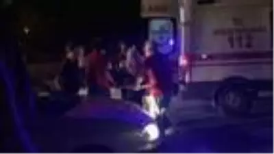 YOLUN KARŞISINA GEÇMEYE ÇALIŞAN KİŞİYE OTOMOBİL ÇARPTI YOLUN KARŞISINA GEÇMEYE ÇALIŞAN KİŞİYE OTOMOBİL ÇARPTI