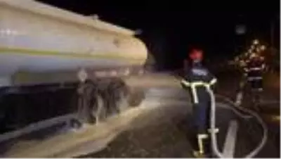 Son Dakika: Zift yüklü tankerde yangın Son Dakika: Zift yüklü tankerde yangın