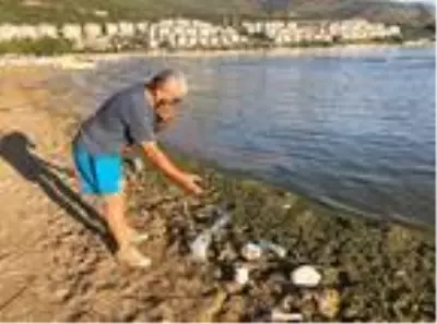 Altınkum Plajı'nda kirlilik uyarısı Altınkum Plajı'nda kirlilik uyarısı