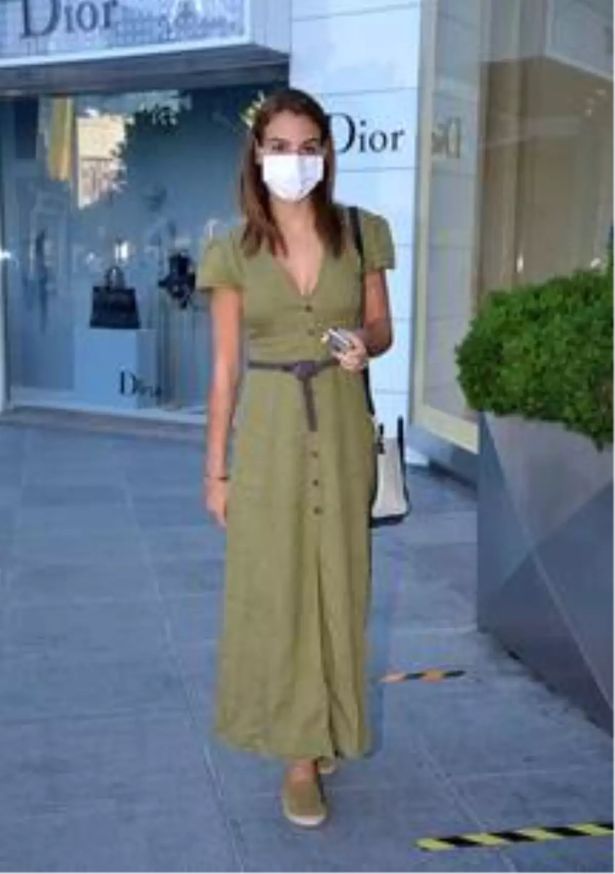 Aslışah Alkoçlar'ın alışveriş şıklığı