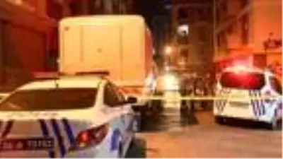 BAĞCILAR'DA ARAÇTAN ATEŞ AÇILDI: 5 YARALI BAĞCILAR'DA ARAÇTAN ATEŞ AÇILDI: 5 YARALI