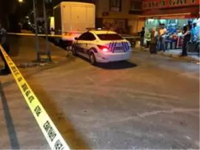 Son dakika haber... Bağcılar'da silahlı saldırı; 5 yaralı Son dakika haber... Bağcılar'da silahlı saldırı; 5 yaralı