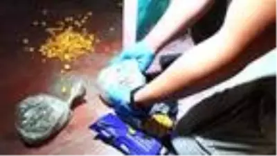 Son dakika haber: Bursa'da cips paketinde uyuşturucu sevkiyatı yapan 4 kişiye gözaltı Son dakika haber: Bursa'da cips paketinde uyuşturucu sevkiyatı yapan 4 kişiye gözaltı