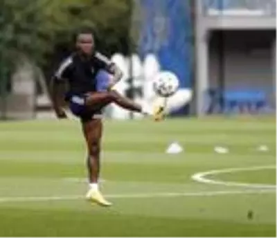 Fenerbahçe'den Karagümrük sınavı öncesi taktik hazırlık Fenerbahçe'den Karagümrük sınavı öncesi taktik hazırlık